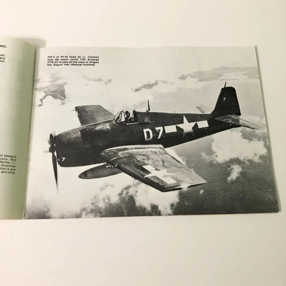 Squadron Signal Publication In Action F6F Hellcat Aircraft  Book - Picture 10 of 15